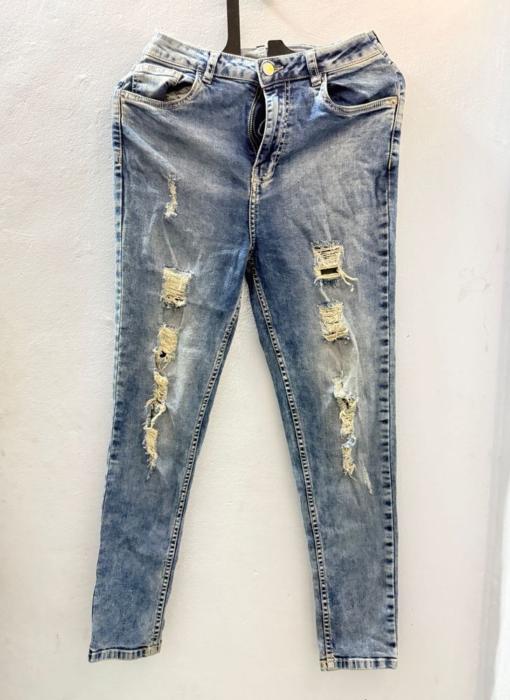 Ripped Denim Jeans(30)