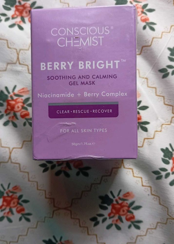 Conscious Chemist Berry face mask