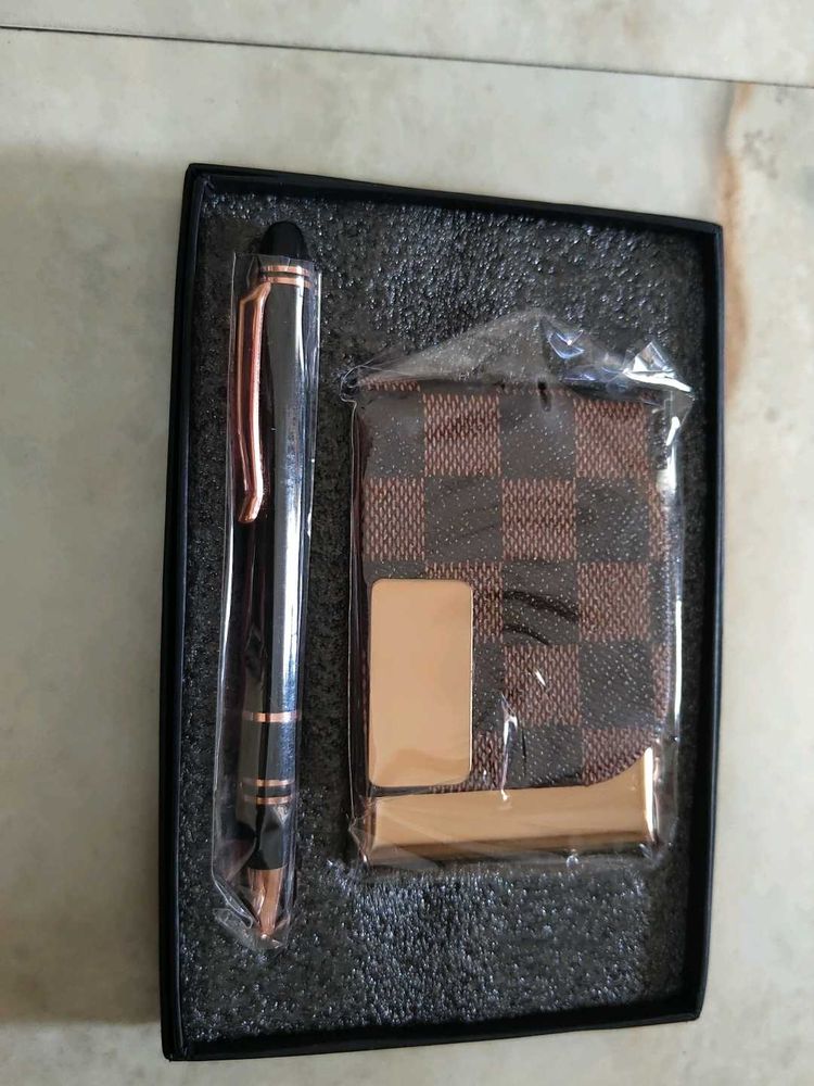 Pen &amp; Card Holder Set