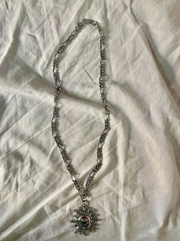 Men’s Silver Chain And Pendant