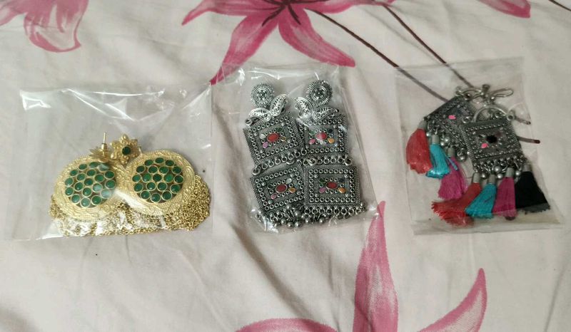 Earrings: Bohemian, tassels, silver