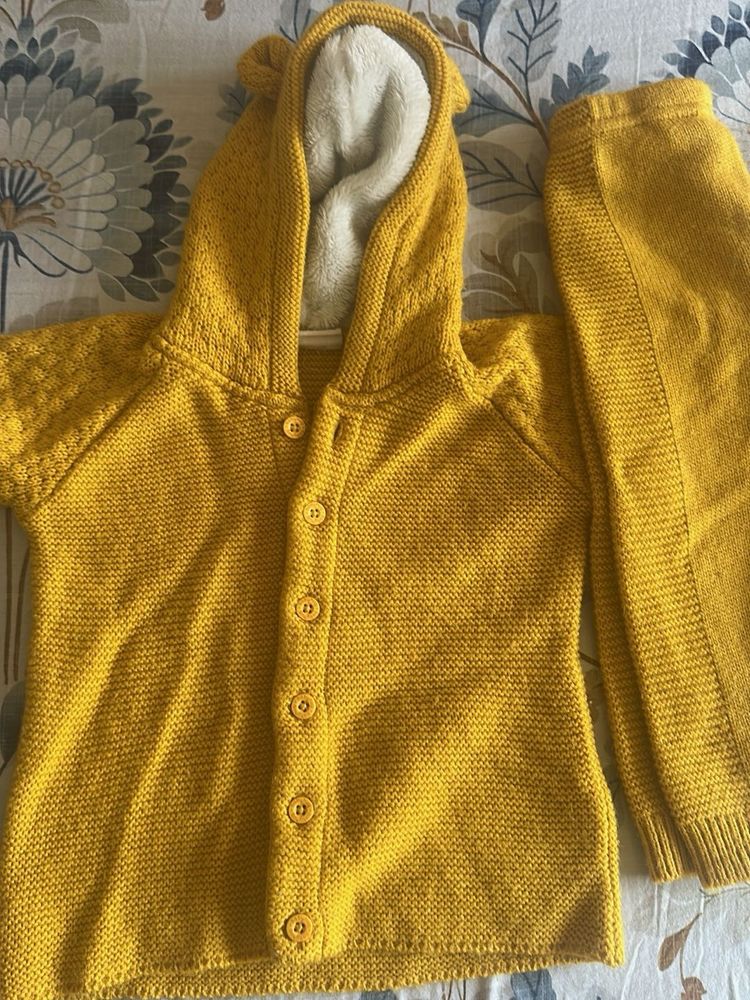 Cute Mustard Knit Outfit