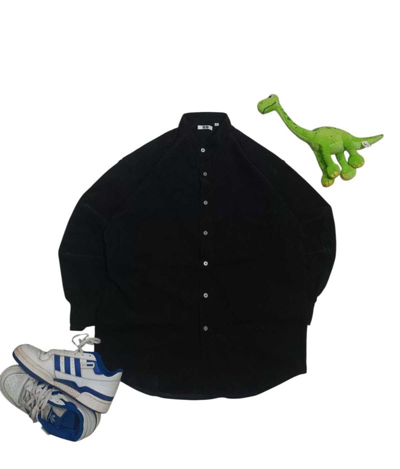 Men's Black Button-Down Shirt