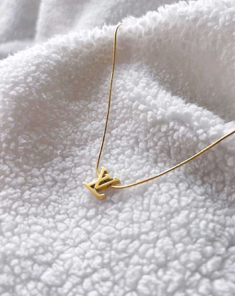 LV Inspired neckchain