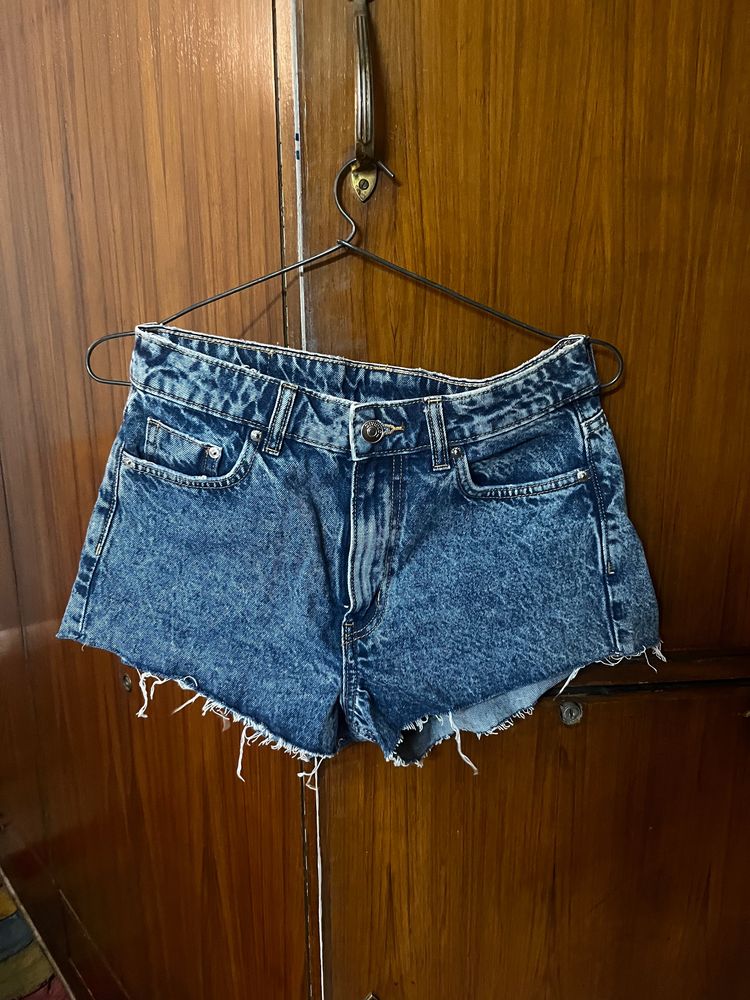 HNM Denim Distressed Shorts