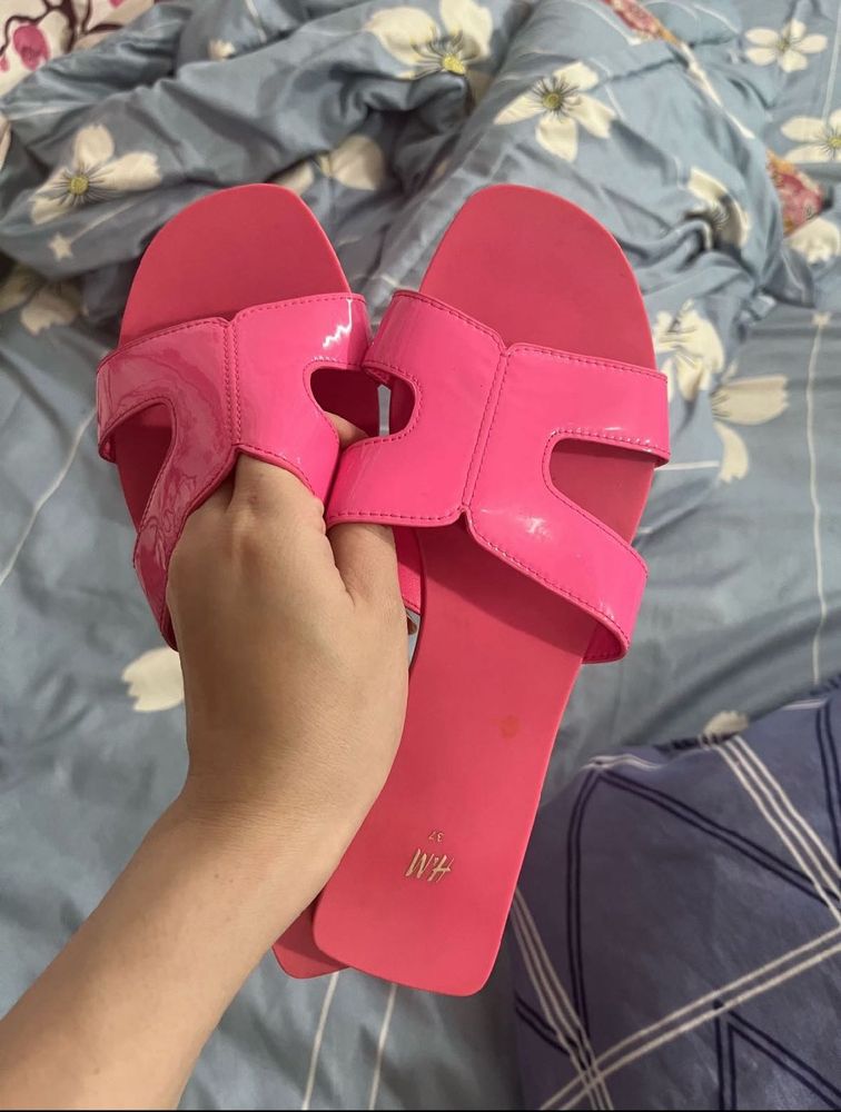 H&amp;M Flip Flop