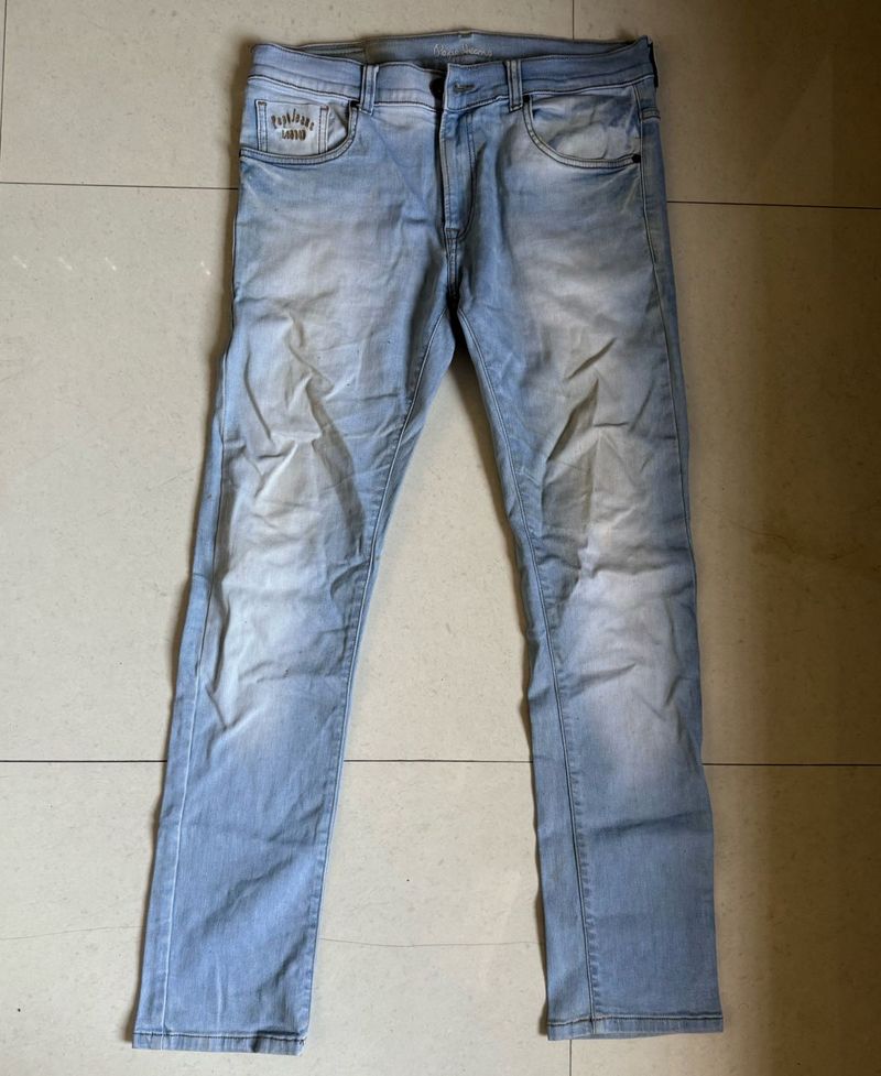 Light Wash Denim Jeans