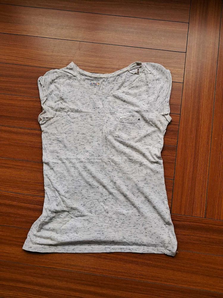 12) KIRRA Pocket Tee - Casual &amp; Comfy!