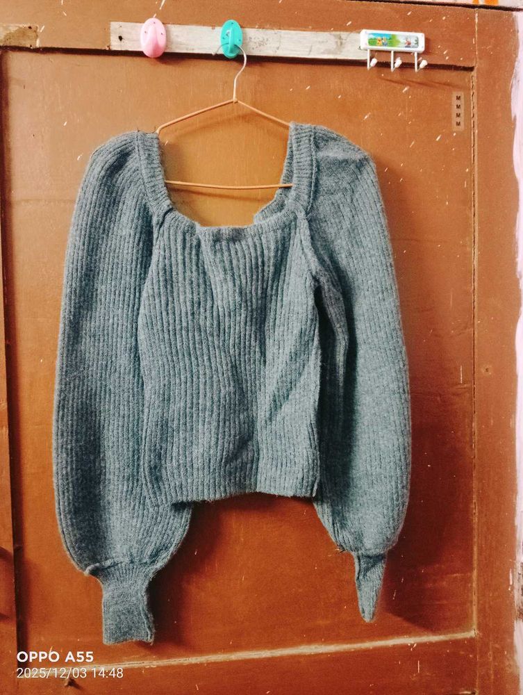 Gray Knit Balloon Sleeve Top