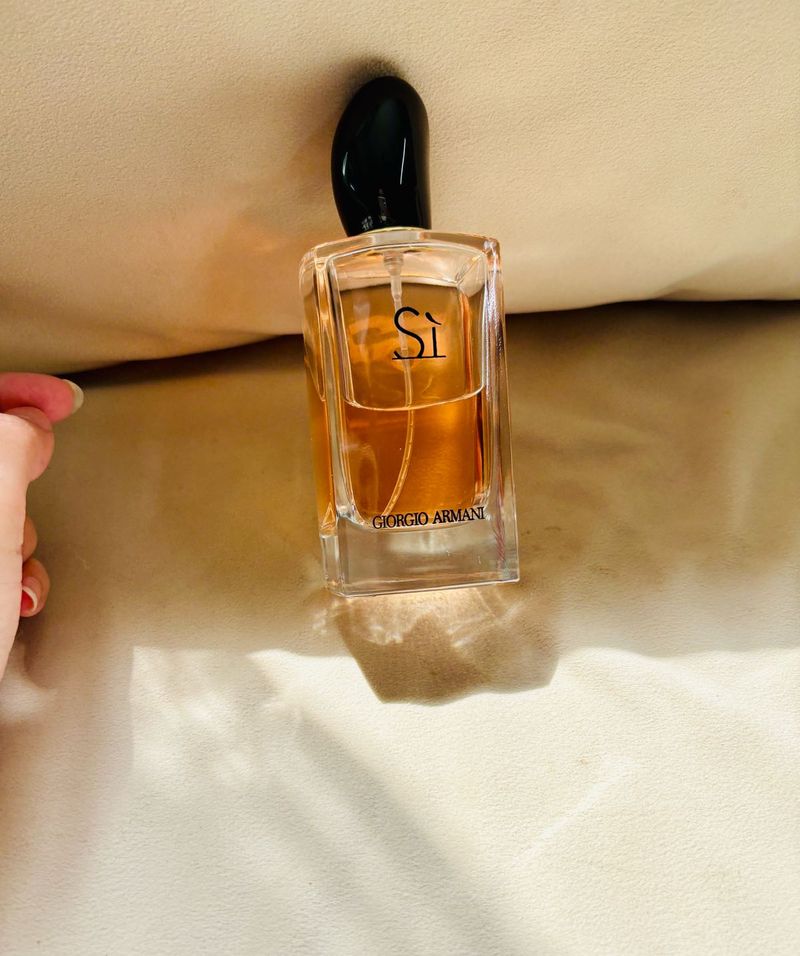 Giorgio Armani Perfume