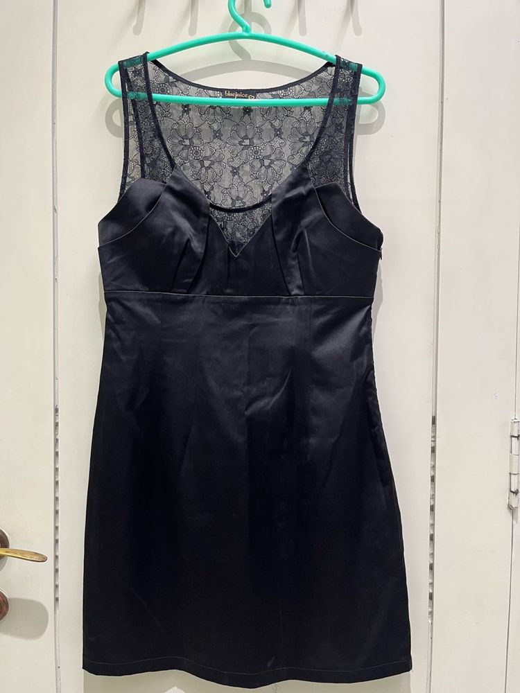 Beautiful Little Back Formal Dress