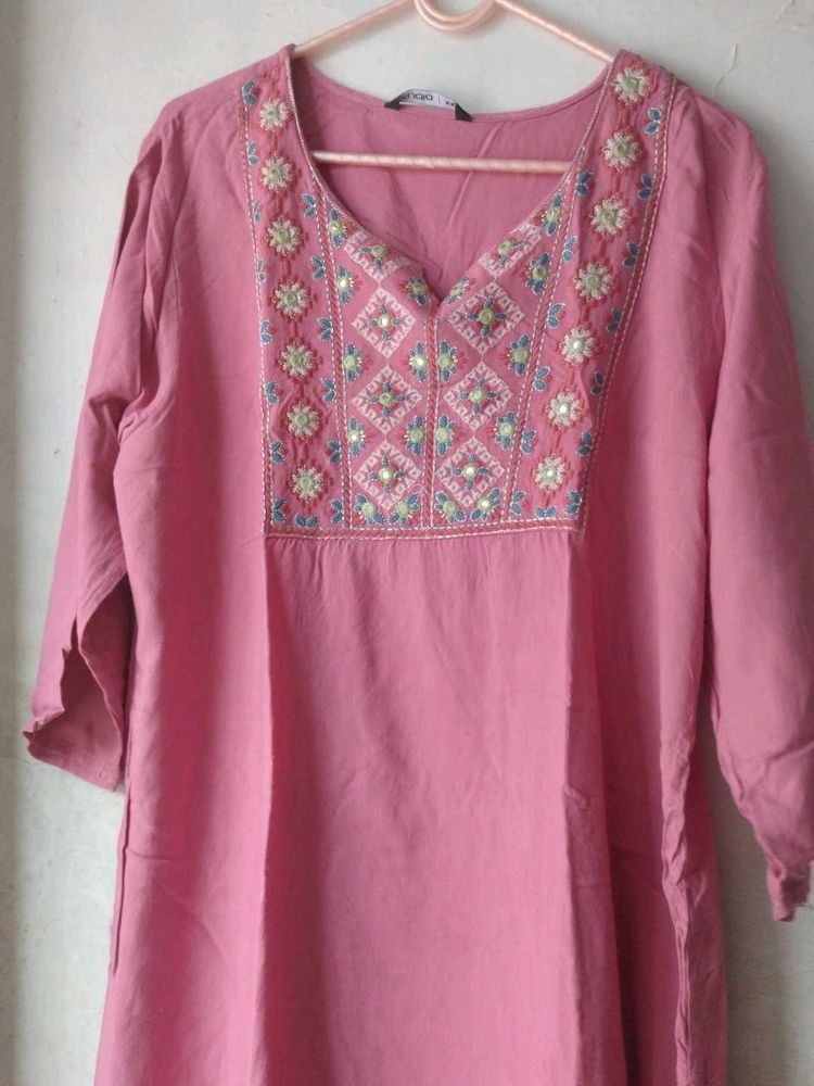 Embroidered Pink Kurta xxl