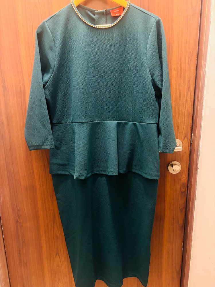Elegant Green Dress