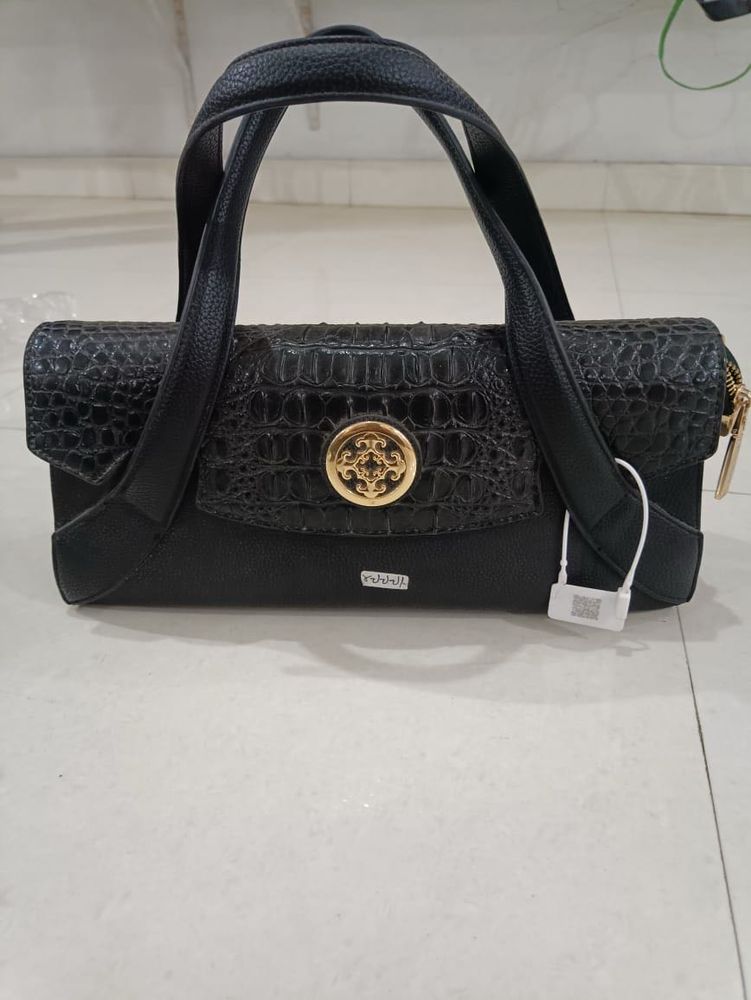 PARFOIS Black Croc-Embossed Handbag