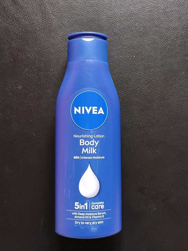 Nivea Nourishing Body Milk Lotion