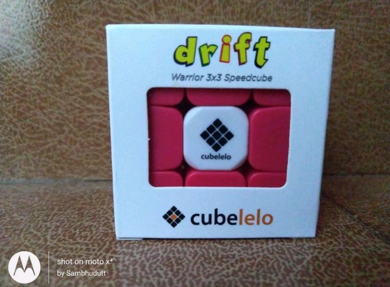Cubelelo Drift Warrior 3x3 Stickerless Speedcube