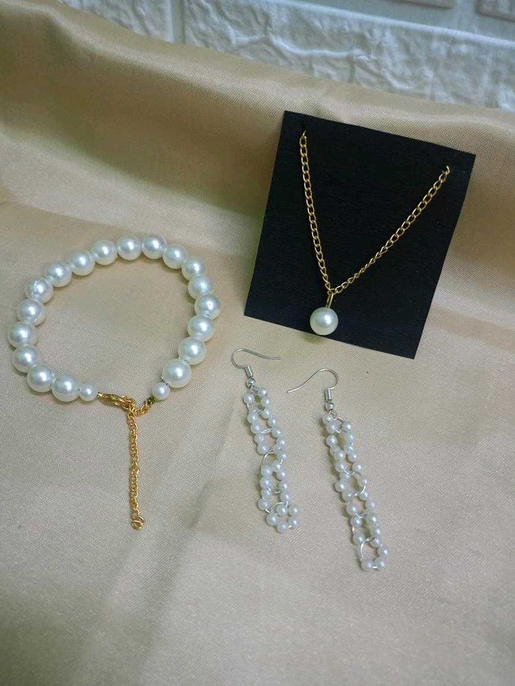 Pearl Jewelry Set