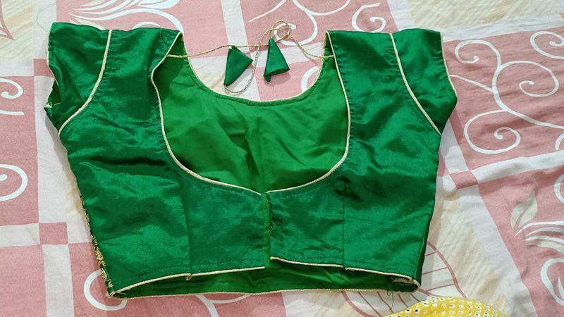 Green Blause