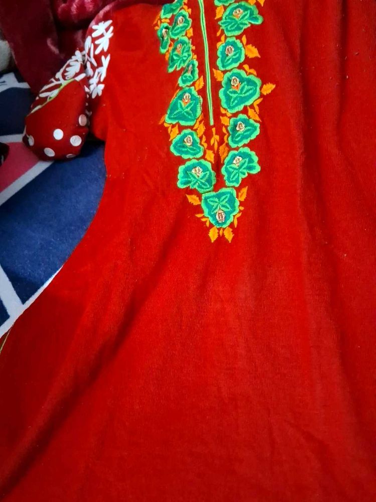 Red Embroidered Ethnic Kurta