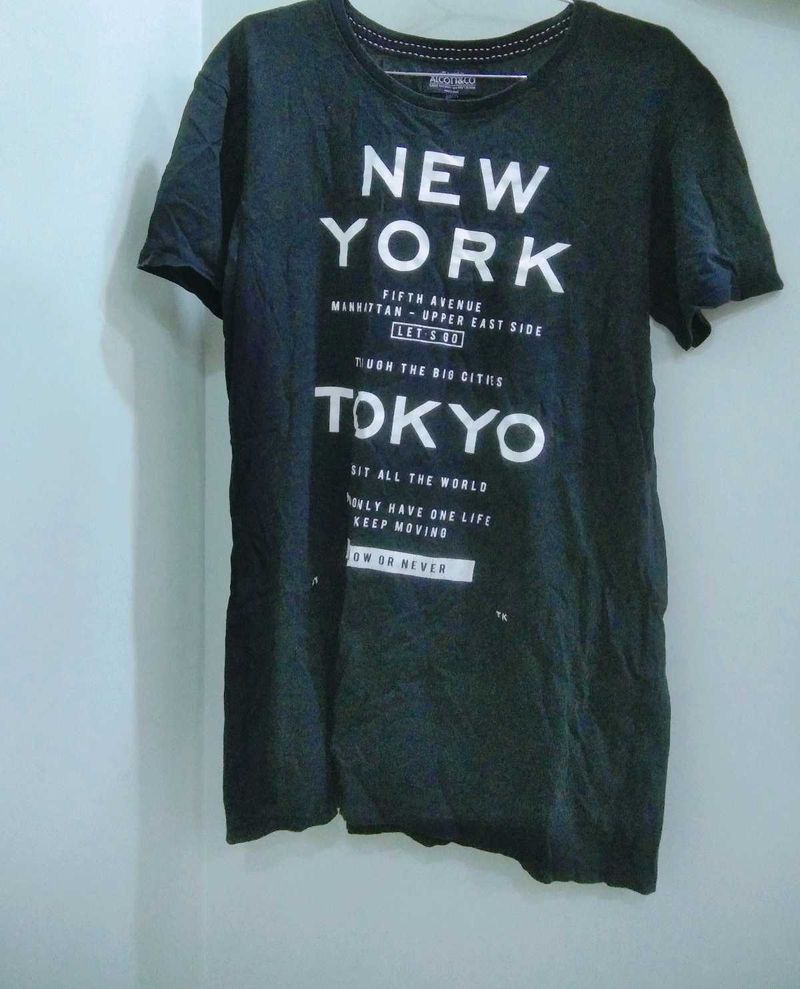 MENS BLACK TSHIRT