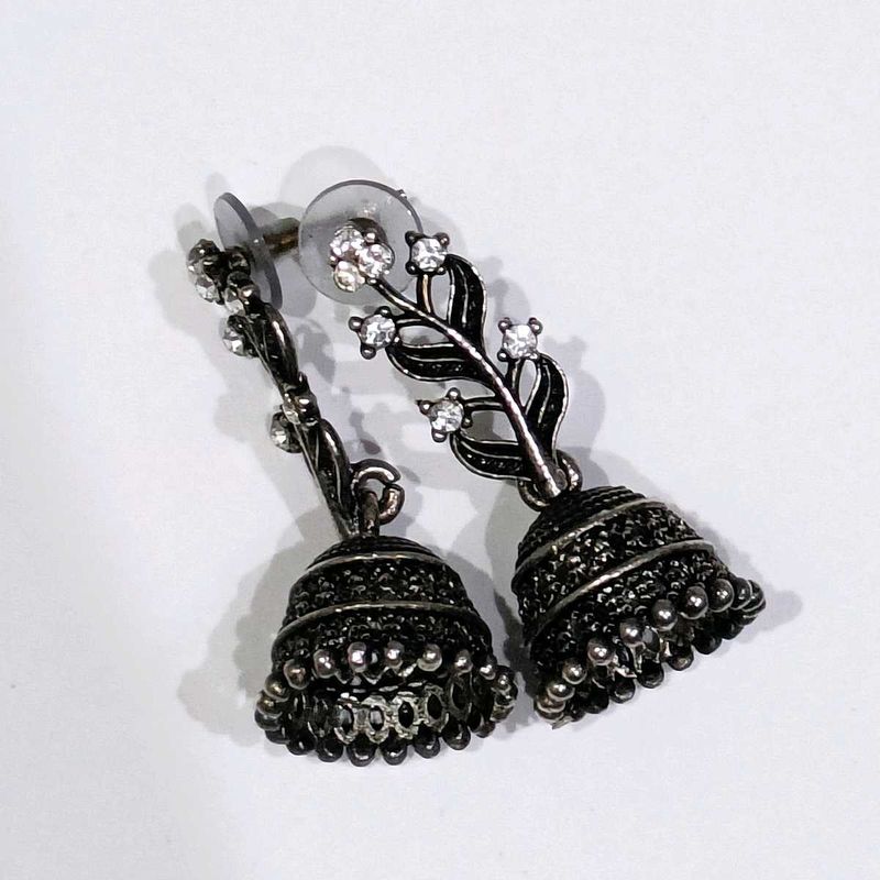 Black Silver Jhumka Earrings