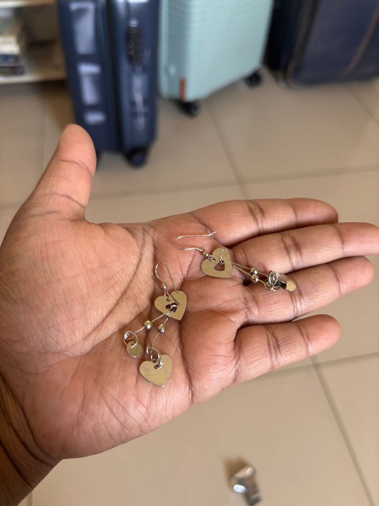 Set Of 5 Earrings For Sale!