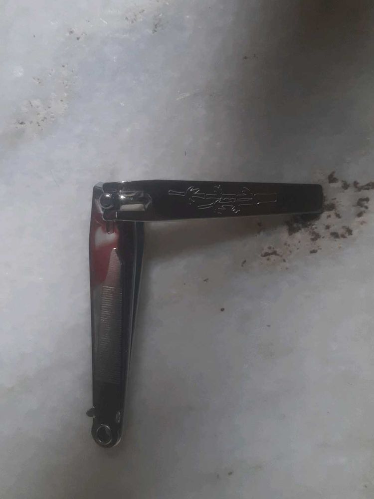 THIS IS NEW NAIL CUTTER