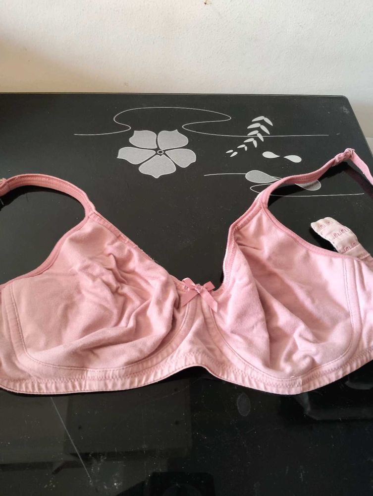 Jockey 32C Pink Bra