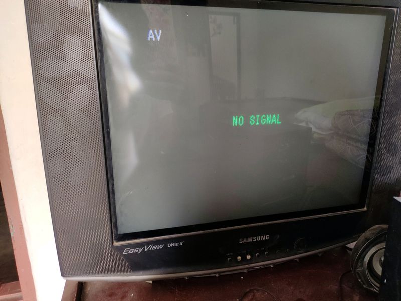 Samsung TV With Home Theatre Of F&amp;D