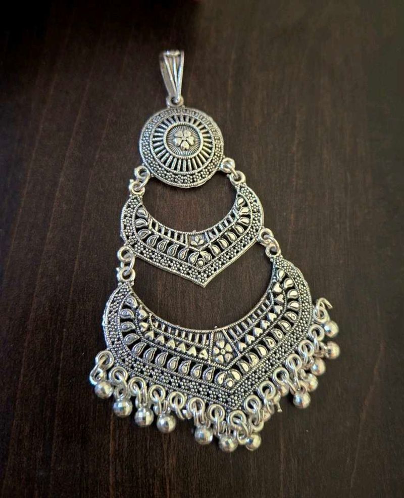 &#34;Elegant Oxidised Silver Multi-Layer Pendant