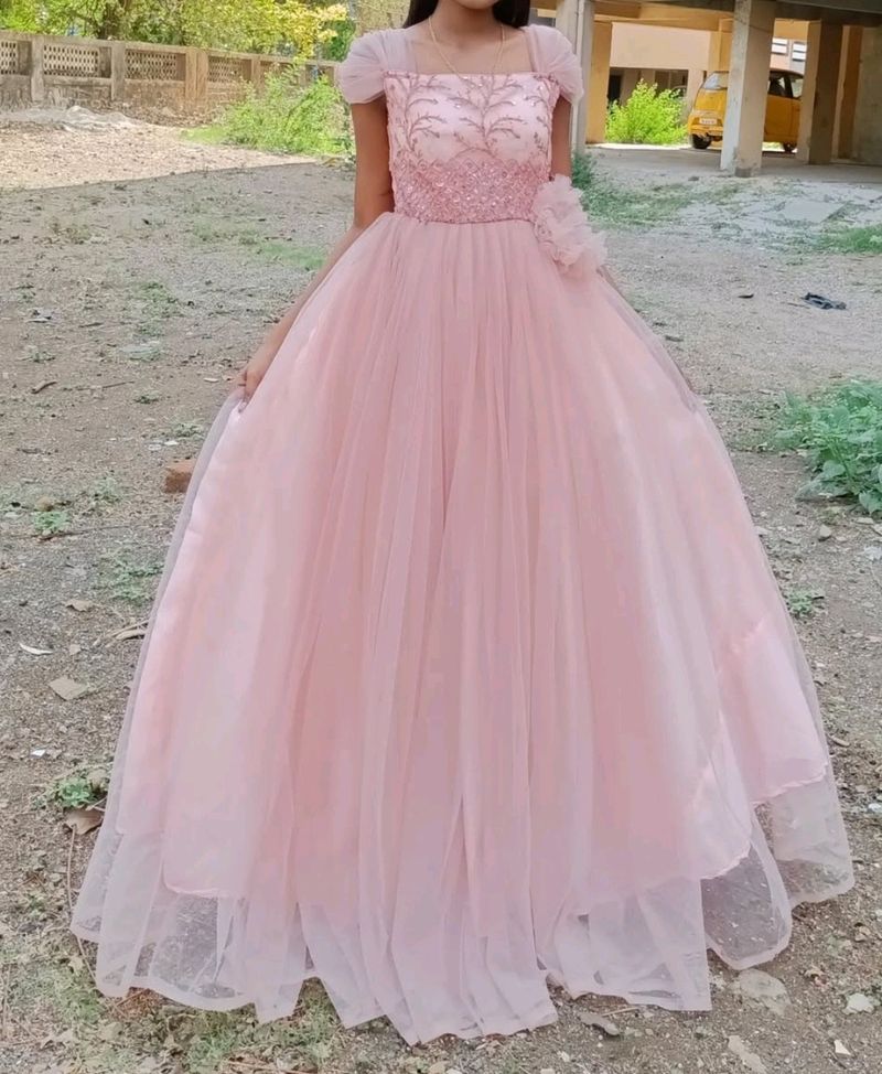 Design Gowns✨ Buy Now 📥