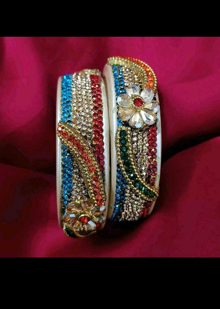 Muticolor cream base Beaded lac  Bangle Set