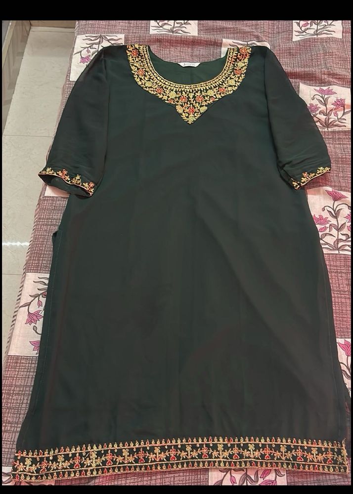 Women Green Kurta set With Duppata