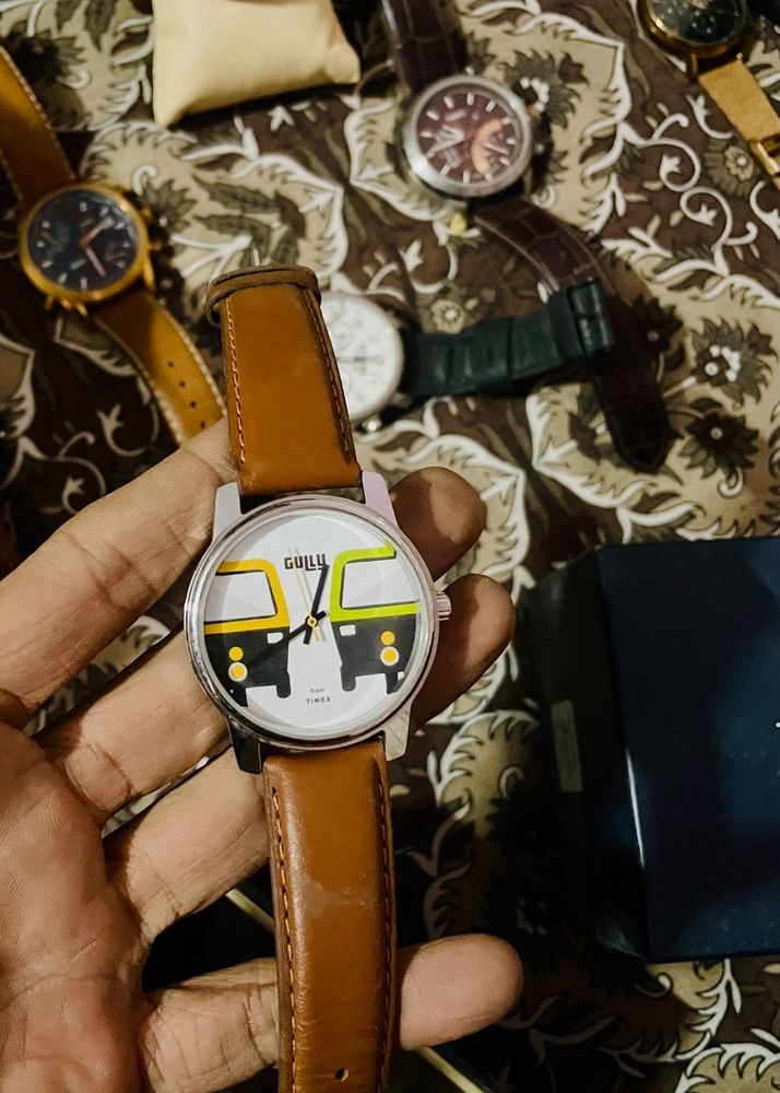 Gully Wrist Watch
