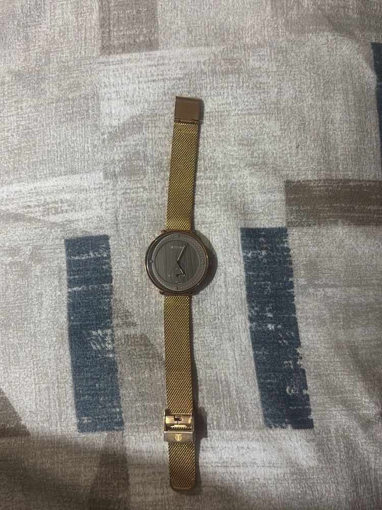 Titan Watch Gold-tone