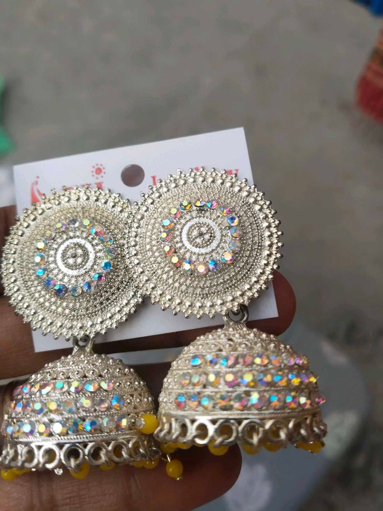 Sparkling Jhumka Earrings