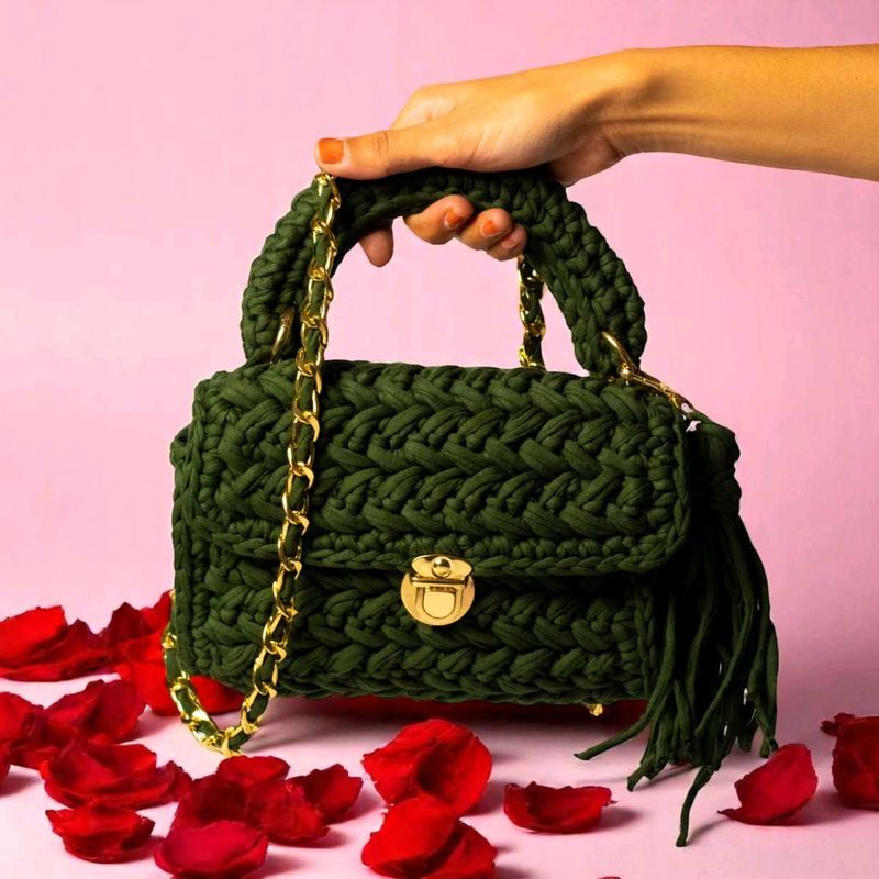 Mehndi green handbag