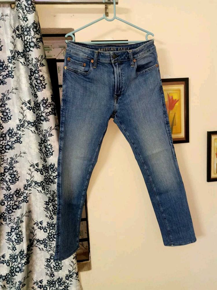 MENS American Eagle Airflex Blue Jeans