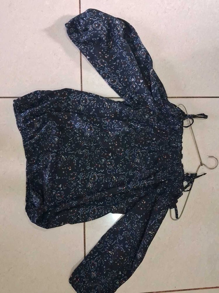 Floral Off-Shoulder/On Shoulder Top