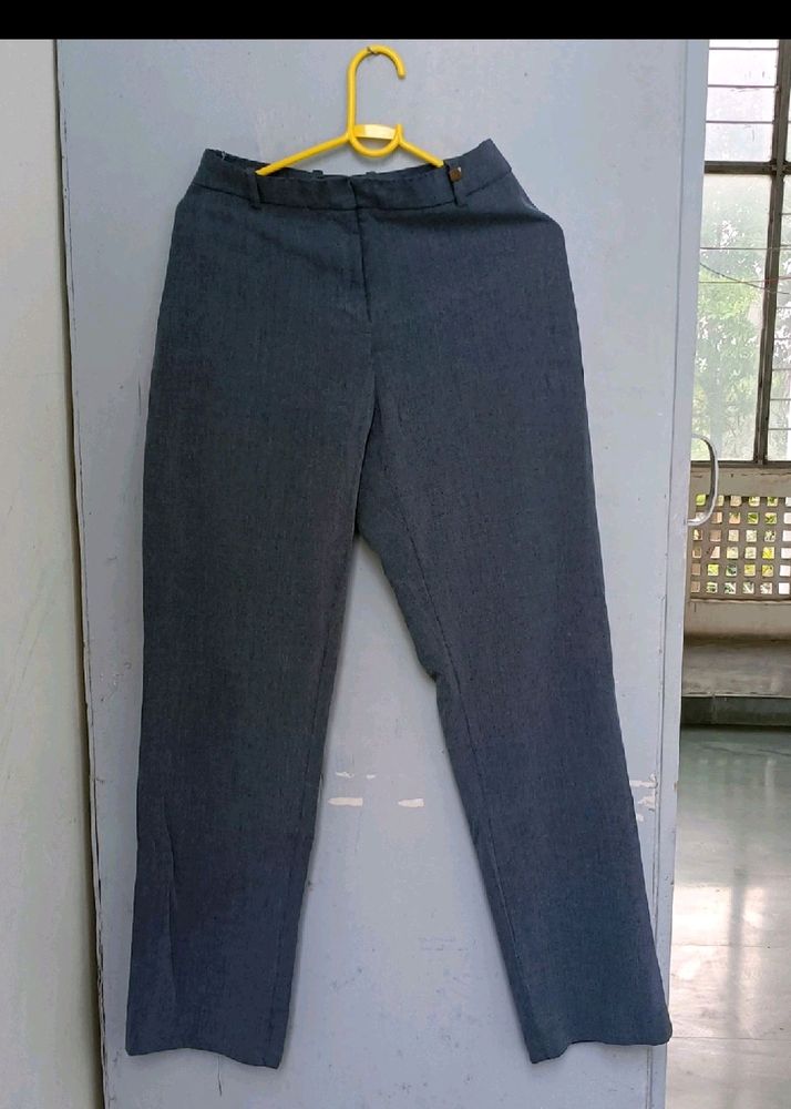 Calvin Klein Dupe Straight Leg Pants