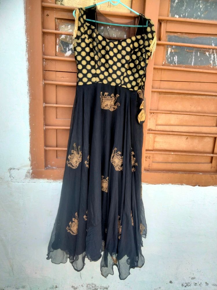 Long Frok Shiffon Fabric Desginer Gown