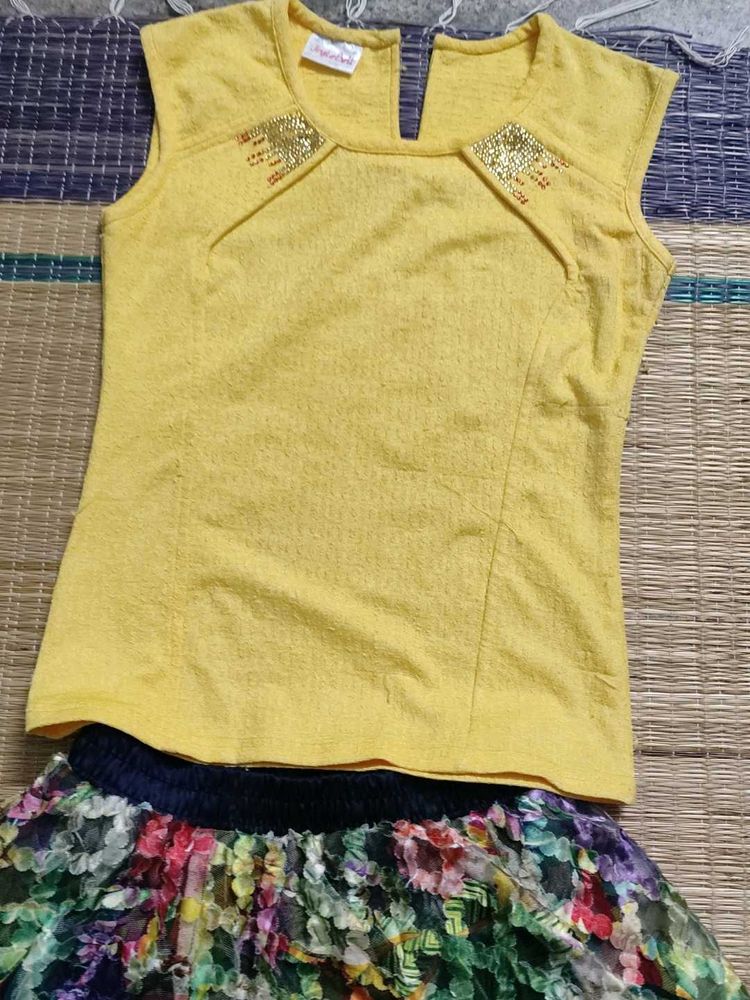 Weater Top Floral Skirt