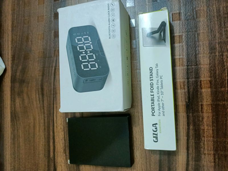 Combo Pack Of Stand Wallet Digital Clock