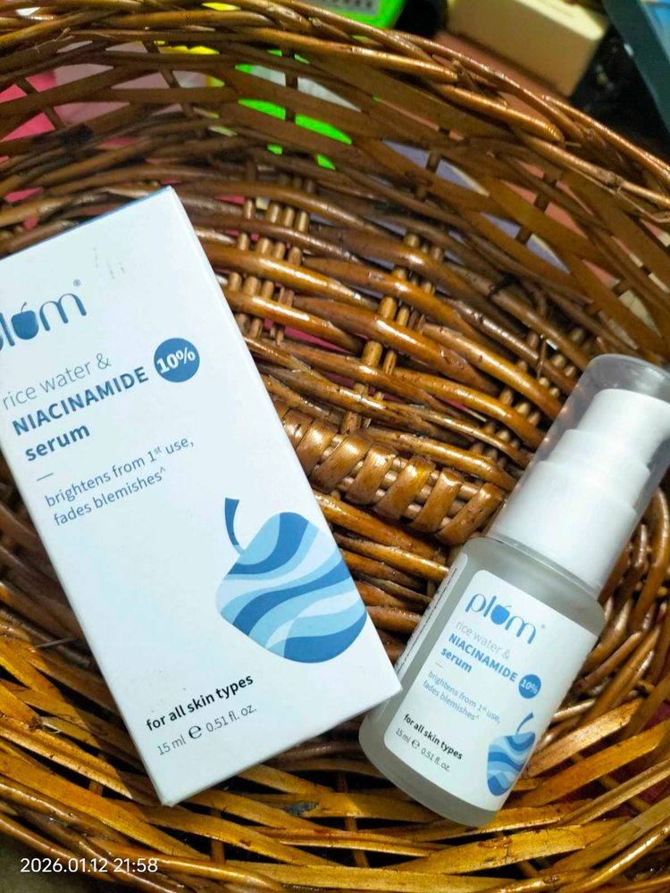 Plum Rice Water &amp; Niacinamide Serum