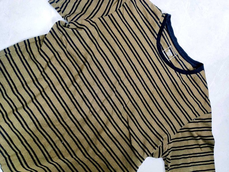 A Max.Tshirt