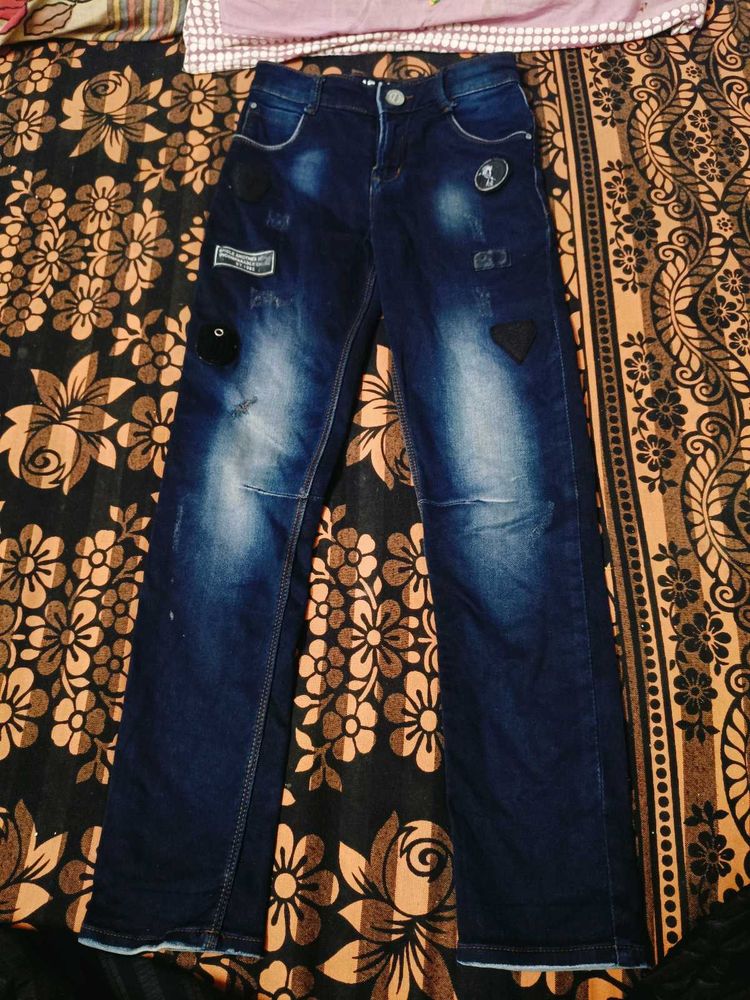 Stylish Patchwork combo Jeans and quateriz pant