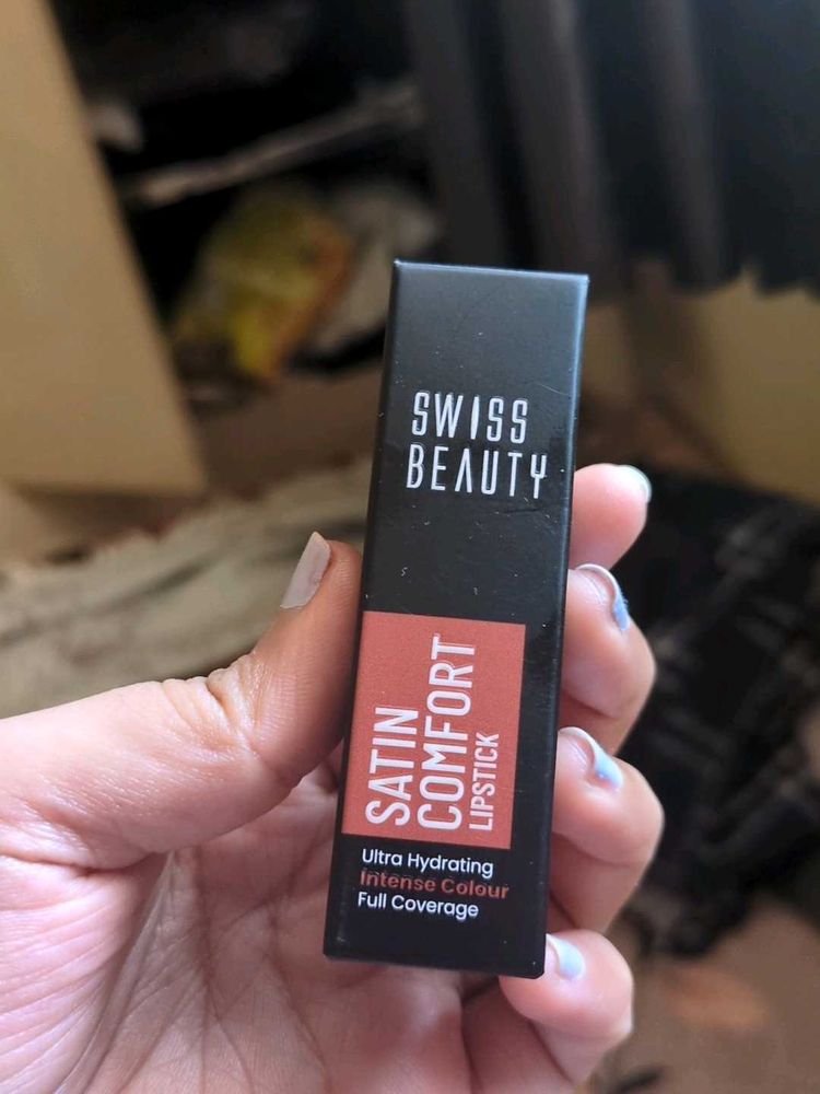 Swiss Beauty Satin Comfort Lipstick