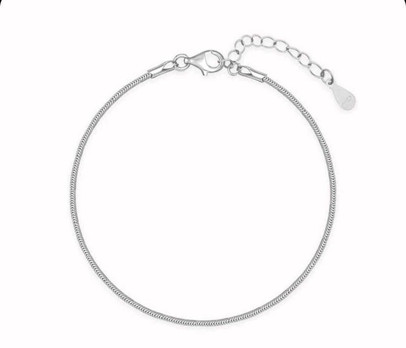 Elegant Silver Snake Chain Bracelet