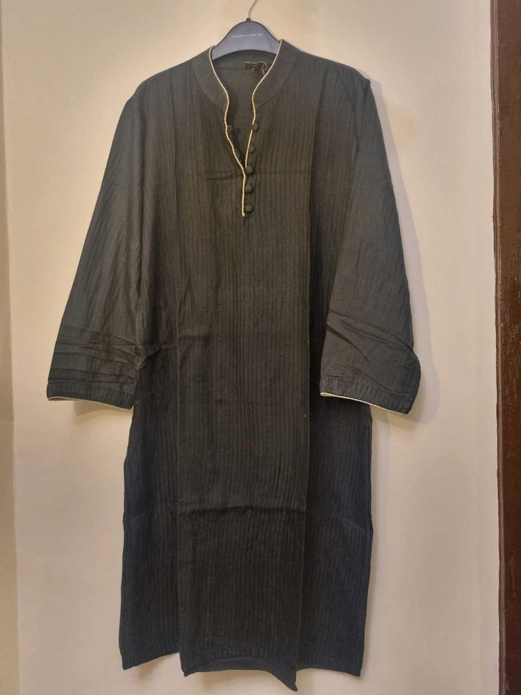 Black Pintuck Detail Kurta