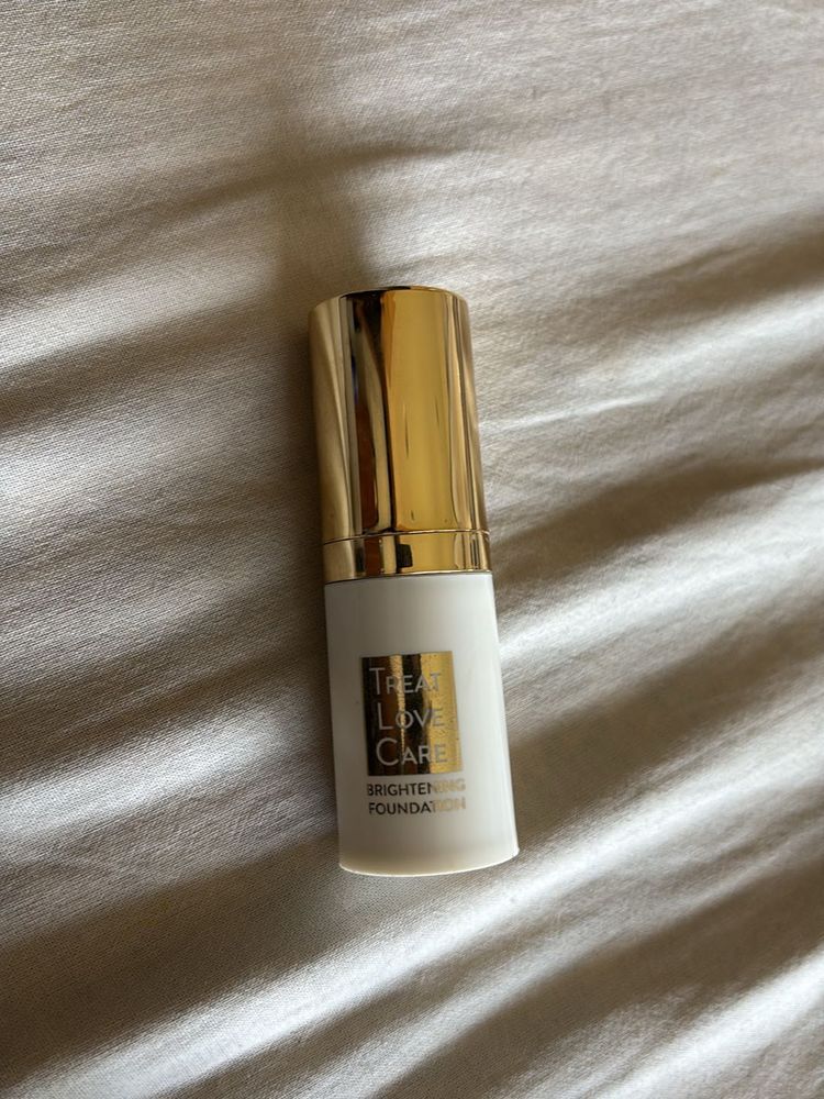 My glamm Foundation